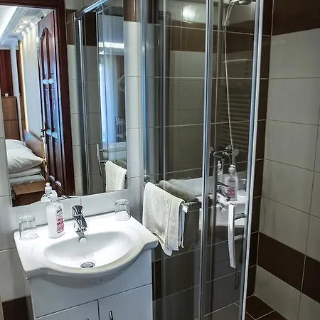 Bl.apartmanhaz Ii. *